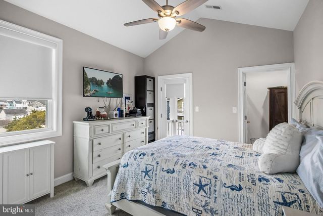 1934 WEST AVE, Ocean City, NJ 08226