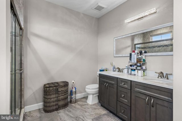 1934 WEST AVE, Ocean City, NJ 08226