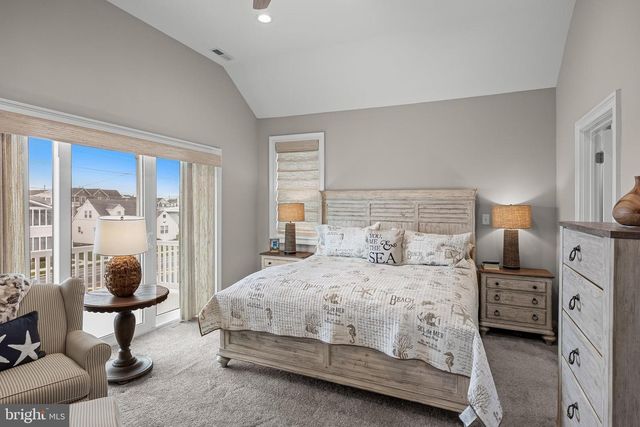 1934 WEST AVE, Ocean City, NJ 08226