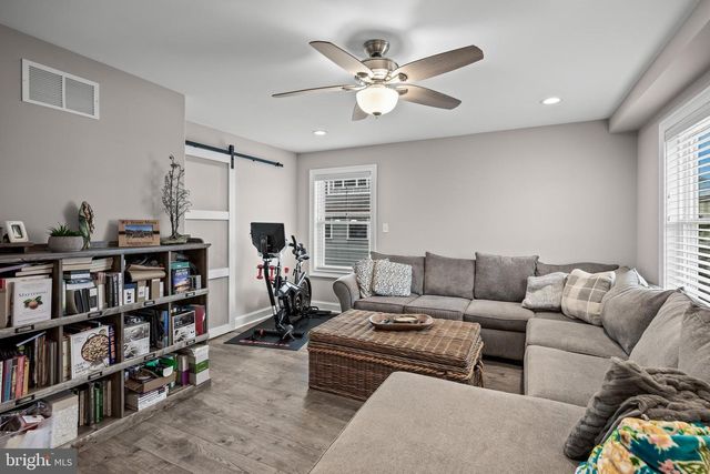 1934 WEST AVE, Ocean City, NJ 08226