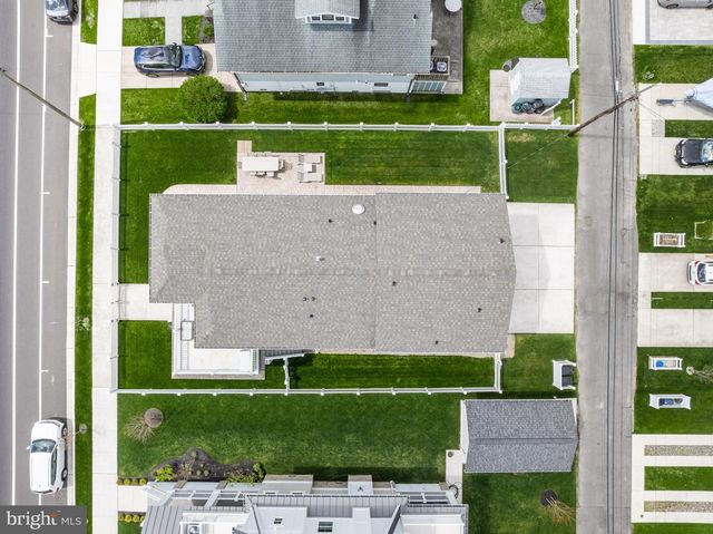 1934 WEST AVE, Ocean City, NJ 08226