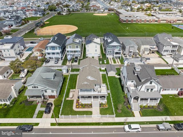 1934 WEST AVE, Ocean City, NJ 08226