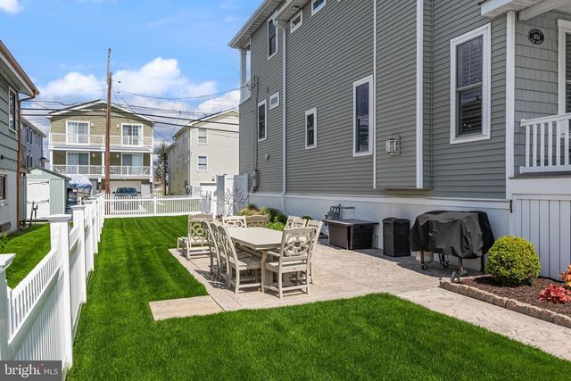 1934 WEST AVE, Ocean City, NJ 08226