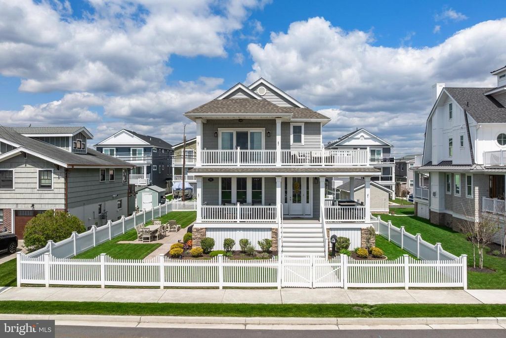1934 WEST AVE, Ocean City, NJ 08226