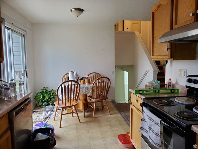 5043 W TICKLEGRASS RD, West Jordan, UT 84081