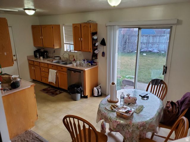 5043 W TICKLEGRASS RD, West Jordan, UT 84081