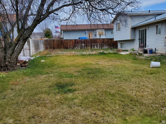 5043 W TICKLEGRASS RD, West Jordan, UT 84081