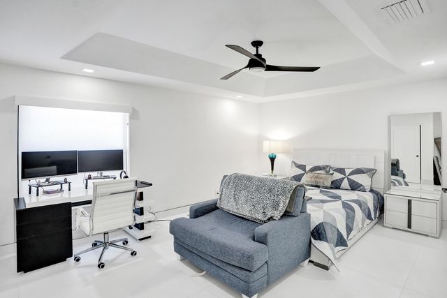 10818 River Glenn Drive, Boca Raton, FL 33428