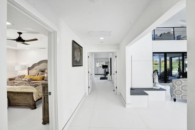 10818 River Glenn Drive, Boca Raton, FL 33428