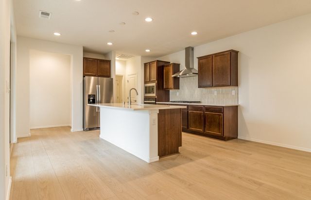 131 Prudencio Street, Santa Fe, NM 87505