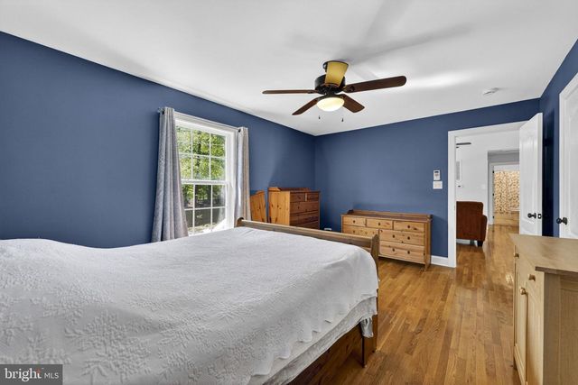 949 WILD ROSE LN, Harpers Ferry, WV 25425