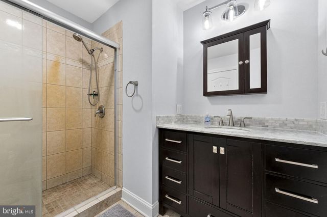 949 WILD ROSE LN, Harpers Ferry, WV 25425