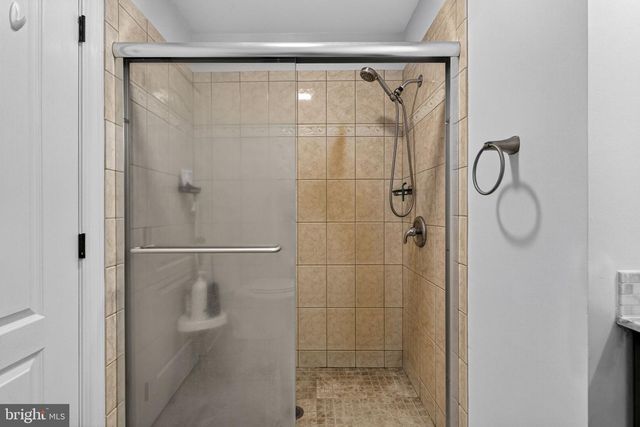 949 WILD ROSE LN, Harpers Ferry, WV 25425