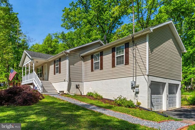 949 WILD ROSE LN, Harpers Ferry, WV 25425