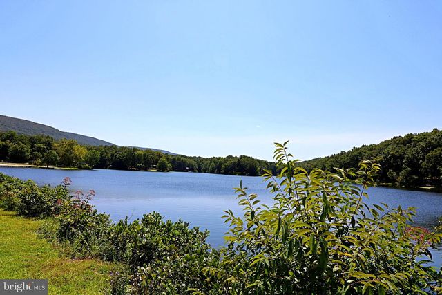949 WILD ROSE LN, Harpers Ferry, WV 25425