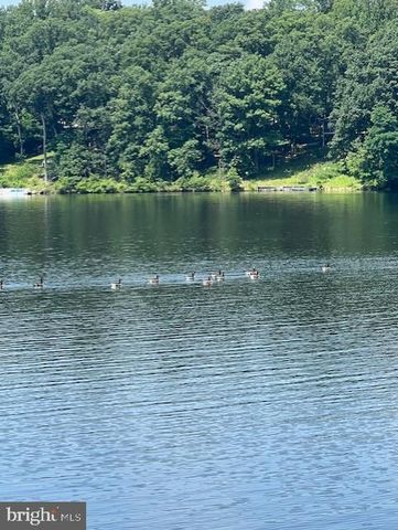 949 WILD ROSE LN, Harpers Ferry, WV 25425