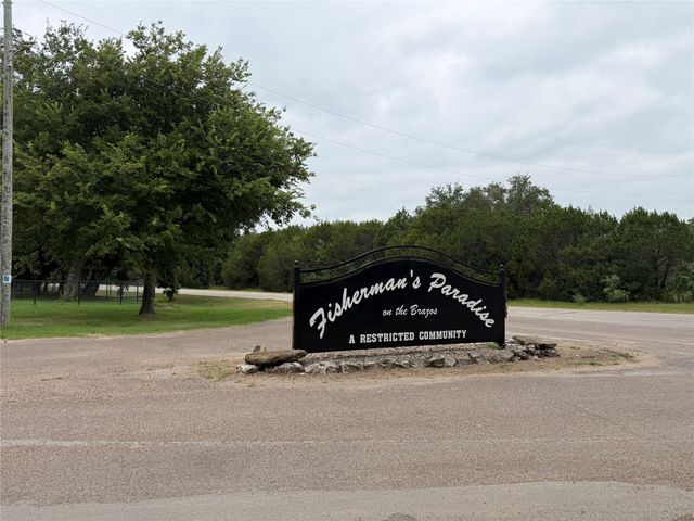 9700 Scenic View Court, Rio Vista, TX 76093
