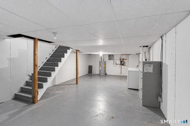 861 South Main Street 19, Southington, CT 06479