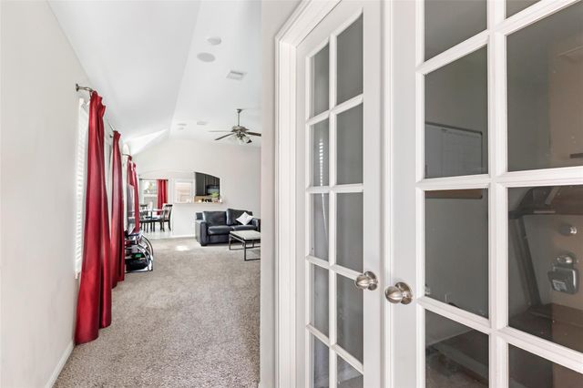 5206 Misty Lane, Bacliff, TX 77518