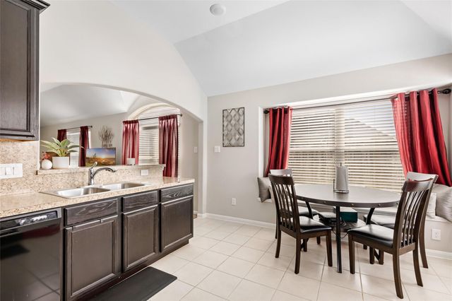 5206 Misty Lane, Bacliff, TX 77518