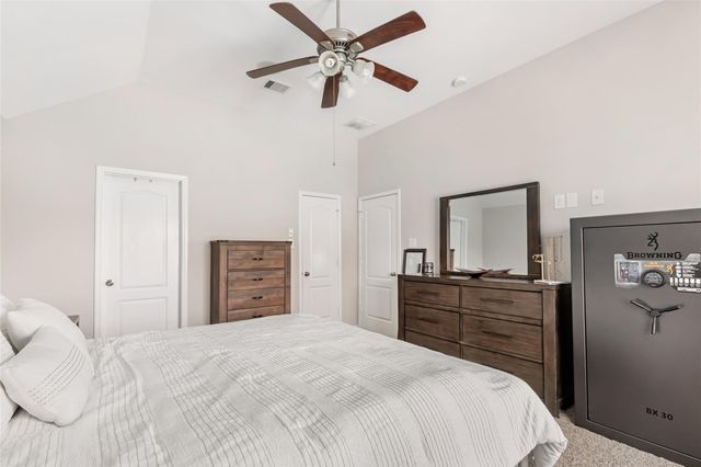 5206 Misty Lane, Bacliff, TX 77518