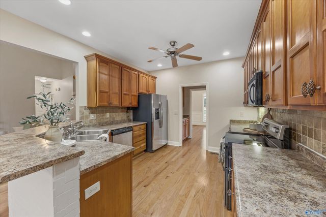 148 Bridge Arbor Lane, Huntsville, AL 35811