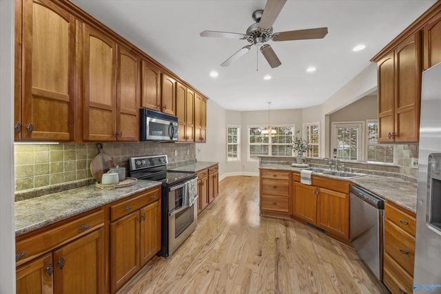 148 Bridge Arbor Lane, Huntsville, AL 35811