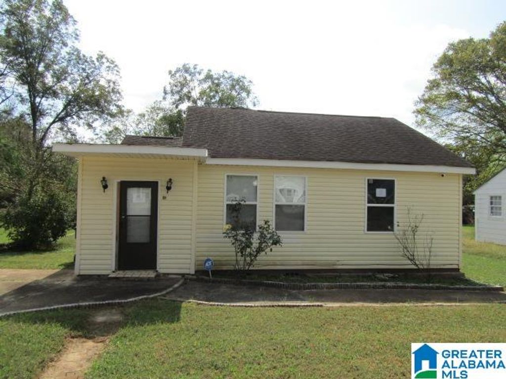 113 ELIZABETH AVENUE, Talladega, AL 35160