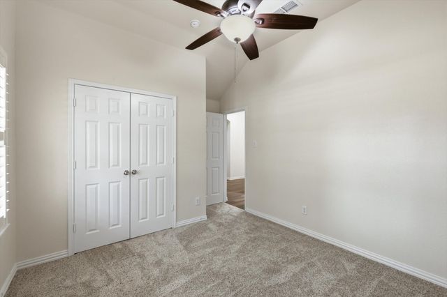 609 Darlington Trail, Fort Worth, TX 76131