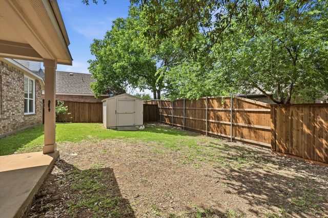 609 Darlington Trail, Fort Worth, TX 76131