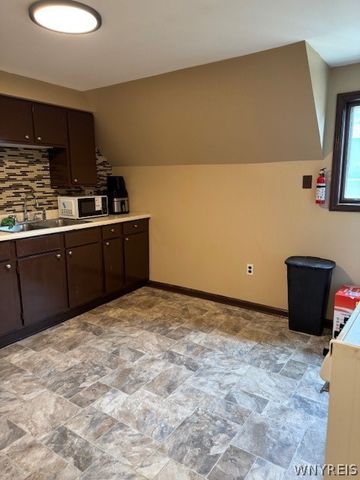 34 Princeton Place, Buffalo, NY 14210