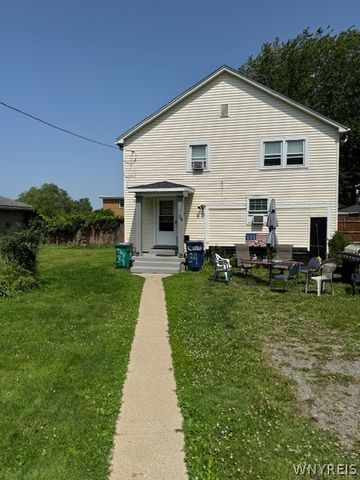 34 Princeton Place, Buffalo, NY 14210