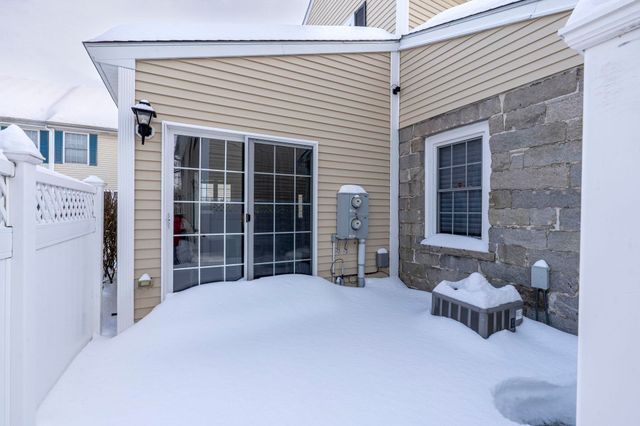 322 Nashua Street Unit 21, Milford, NH 03055