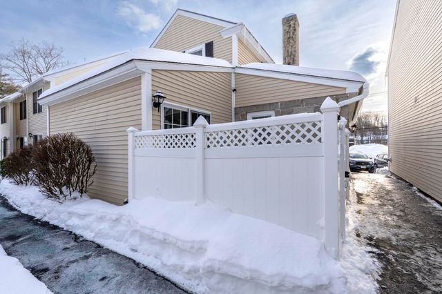 322 Nashua Street Unit 21, Milford, NH 03055