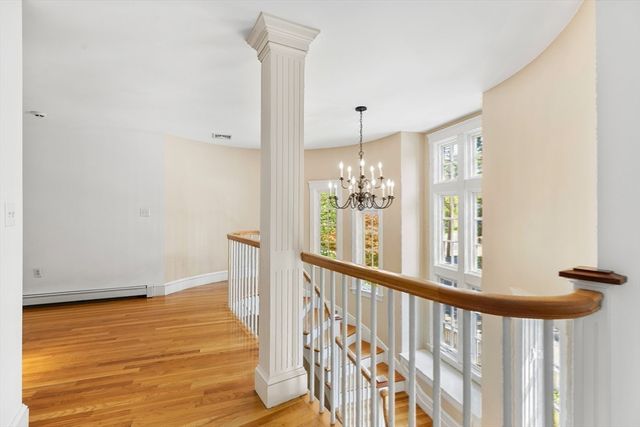 2380 Massachusetts Ave, Lexington, MA 02421