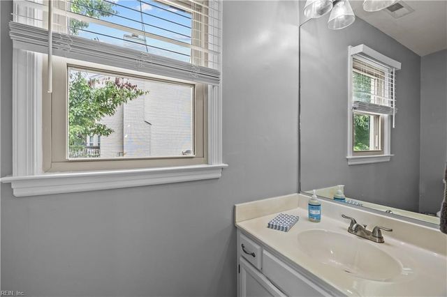 4417 Clevhamm CMN, Virginia Beach, VA 23456