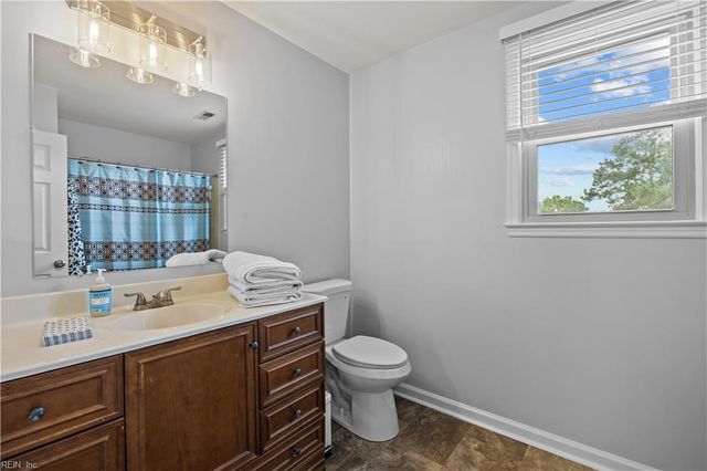 4417 Clevhamm CMN, Virginia Beach, VA 23456