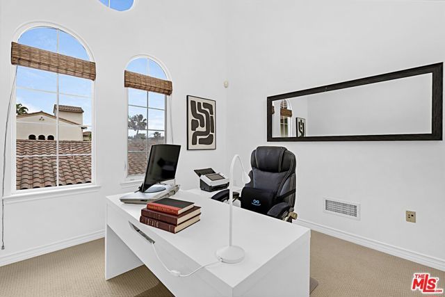 5935 Playa Vista Drive 303, Los Angeles, CA 90094