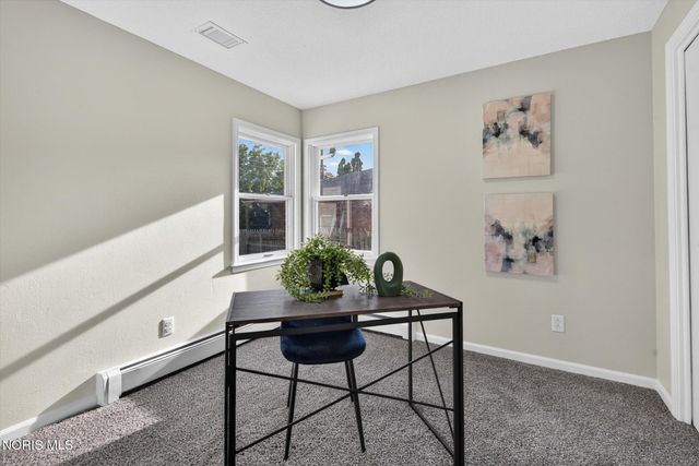 2826 Olde Curtice Road, Northwood, OH 43619