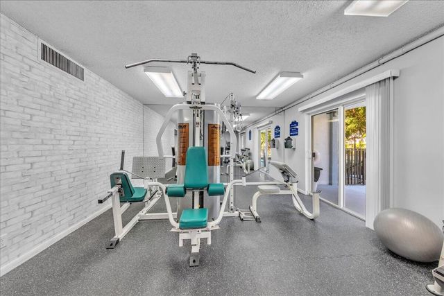 3909 N Ocean Boulevard 113, Fort Lauderdale, FL 33308
