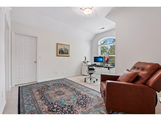 14 MORNINGVIEW Cir, Lake Oswego, OR 97035