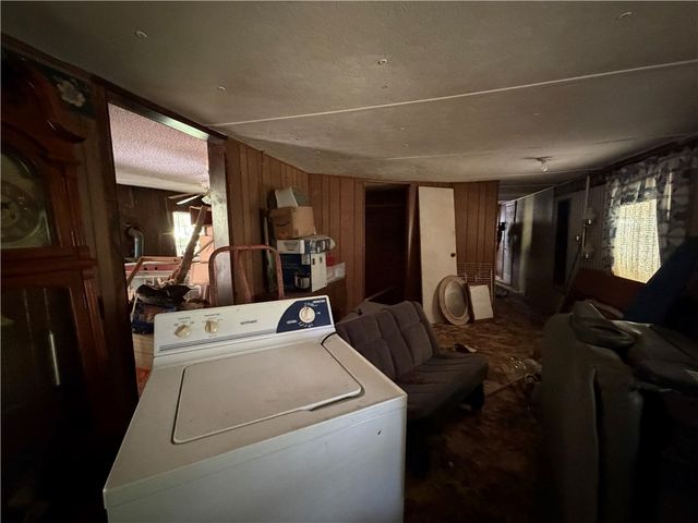 1300 HC 33, Compton, AR 72624