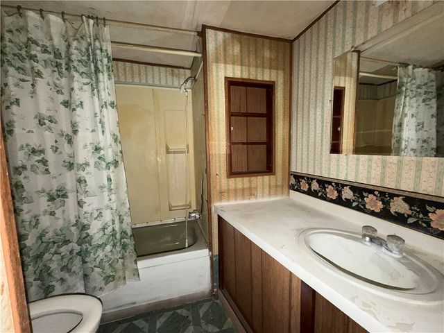 1300 HC 33, Compton, AR 72624