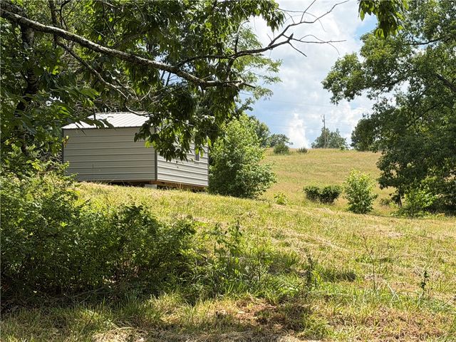 1300 HC 33, Compton, AR 72624