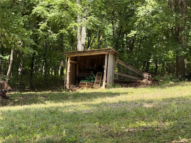 1300 HC 33, Compton, AR 72624