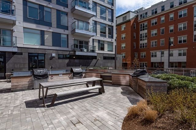 99 Sumner St 0413, Boston, MA 02128