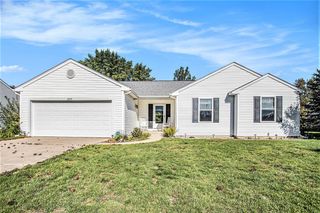 2875 Arctic Avenue, Kalamazoo, MI 49004