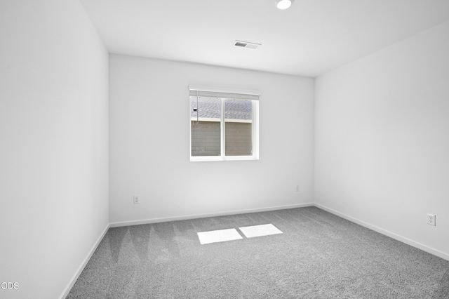 51732 Morning Pine Dr, La Pine, OR 97739