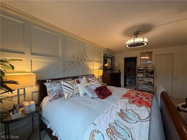 19510 Lorain Road 206, Fairview Park, OH 44126