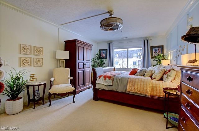 19510 Lorain Road 206, Fairview Park, OH 44126